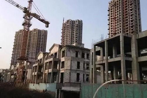 烂尾楼新闻爆料模板下载,业主权益受损，开发商责任何在？