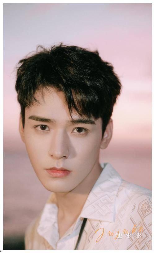 热巴龚俊最新爆料视频,甜蜜互动引粉丝尖叫