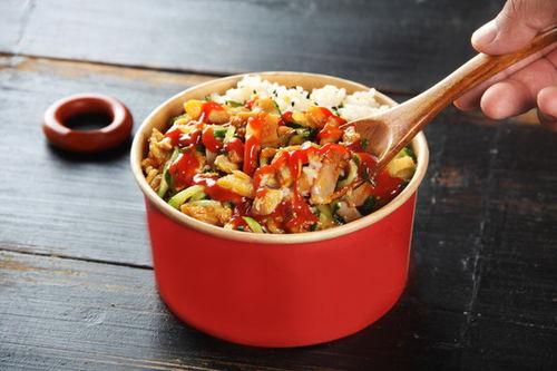 外卖卤肉饭爆料视频播放,揭秘视频播放背后的美食魅力