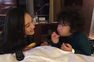 娱乐吃瓜美女主持,美女主持的瓜田传奇