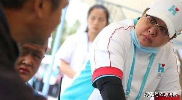 娱乐圈的吃瓜名场面,揭秘那些让人捧腹大笑的“瓜”